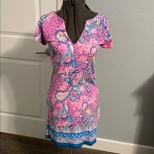 Lilly Pulitzer short sleeve Pink and Blue Paisley